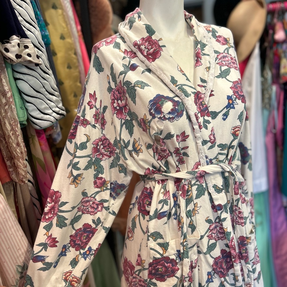 90s Floral Robe